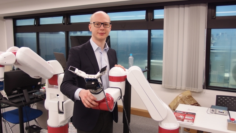 ［気鋭のロボット研究者vol.1］ロボットハンドをもっと器用に／早稲田大学シュミッツ・アレ……