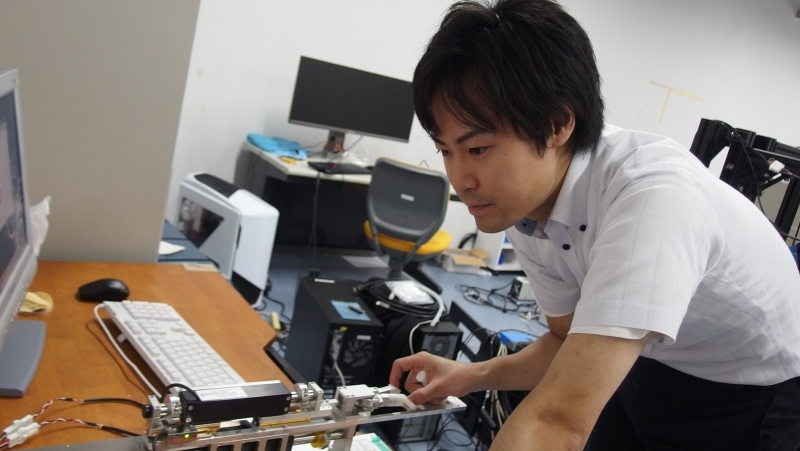 ［気鋭のロボット研究者vol.2］力触覚技術で産業界を変える／慶応義塾大学野崎貴裕専任講師……
