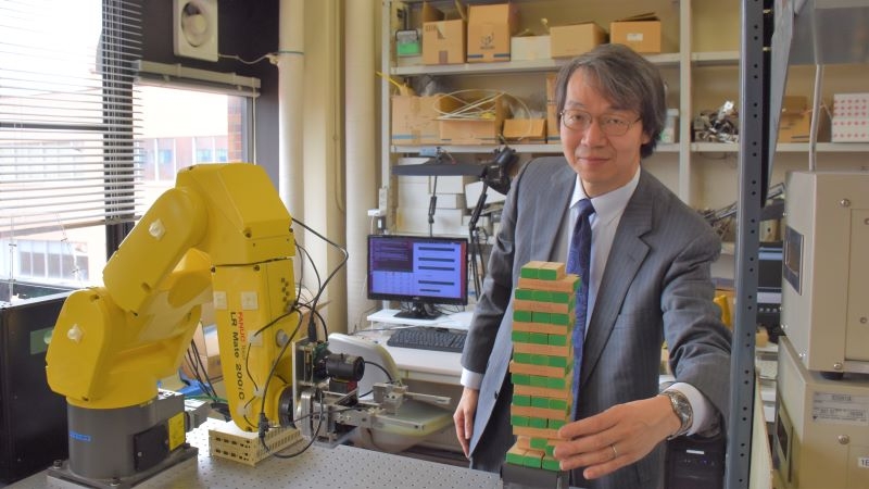 ［気鋭のロボット研究者vol.7］「人間のコツ」で、ロボットをもっと器用に【前編】／筑波大……