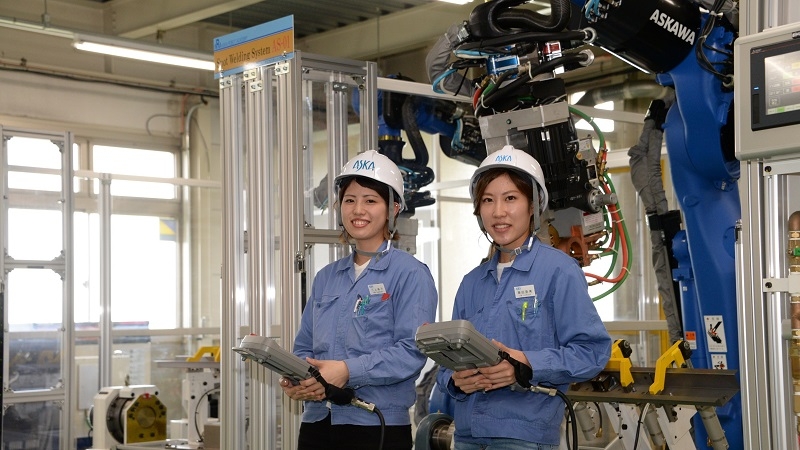 [SIerを訪ねてvol.11] 作業者の立場から生まれる自動車向けロボットシステムを【後……