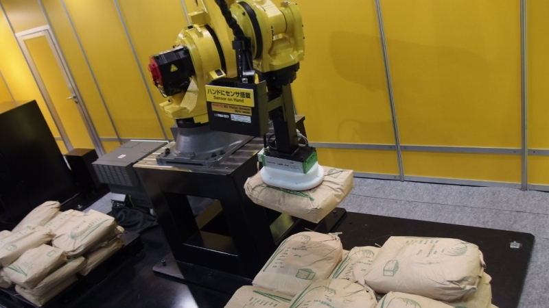 ユニークな自動倉庫や柔軟に使える搬送ロボット【その４】／国際物流総合展