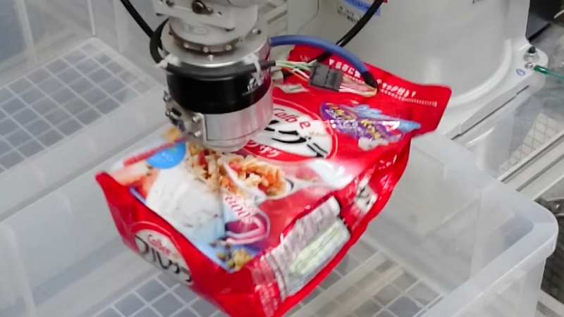 ［気鋭のロボット研究者vol.13］負圧を利用したシンプルなグリッパー【前編】／関西大学 ……