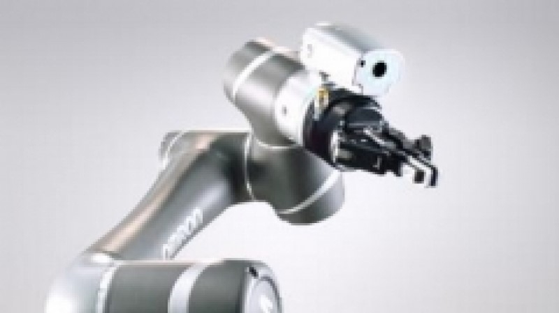 オムロンの協働ロボットの取り扱いを開始／オリックス・レンテック