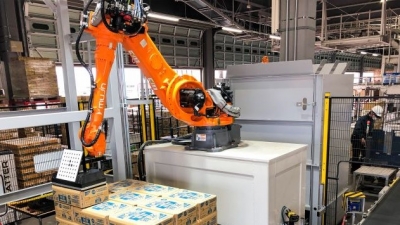 物流拠点でAI搭載ロボットシステムが稼働／ニチレイロジグループ