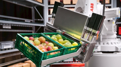 ロボットセルで一時保管や順序制御などを自動化／ABB