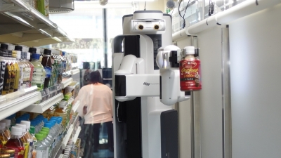 ロボットが活躍する物流施設が相模原にオープン／日本GLP