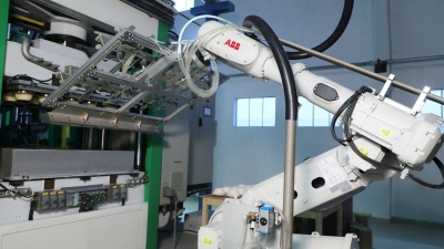 持続可能な包装容器の製造を自動化／ABB