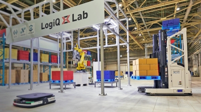 AGF、AGV、パレタイザーを効率的に連携／三菱重工業、三菱ロジスネクスト