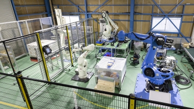 大型ロボットのテスト施設をオープン／HCI
