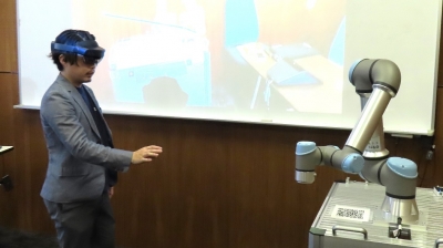 MR技術で協働ロボの教示や配置検討が可能に／ネクストスケープ、ユニバーサルロボット