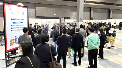高校生が8カ月の成果を競う、第２回高校生ロボットSIリーグ開催