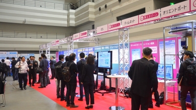 展示会でカーボンニュートラルの一歩目を提案／日伝