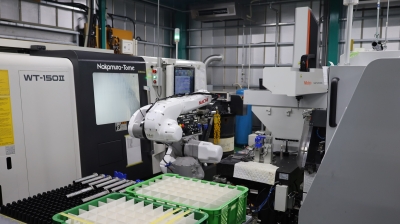 [ロボットが活躍する現場vol.45]半導体製造装置部品の加工・測定を自動化／公精プラント