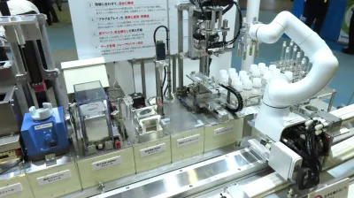 ラボラトリーオートメーションをモジュール型システムで提案／デンソーウェーブ