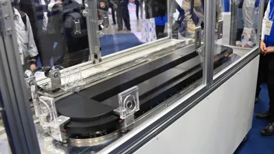 ロボットから見るIIFES 2025