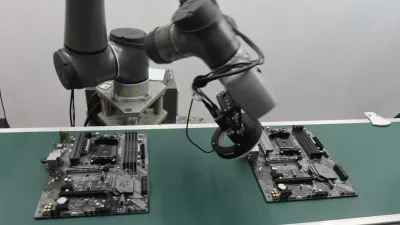 ロボットもコンベヤーも動かしたまま撮影し、AIで検査／テックマンロボット