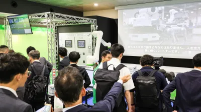 100周年記念のPSでロボットに注目／たけびし